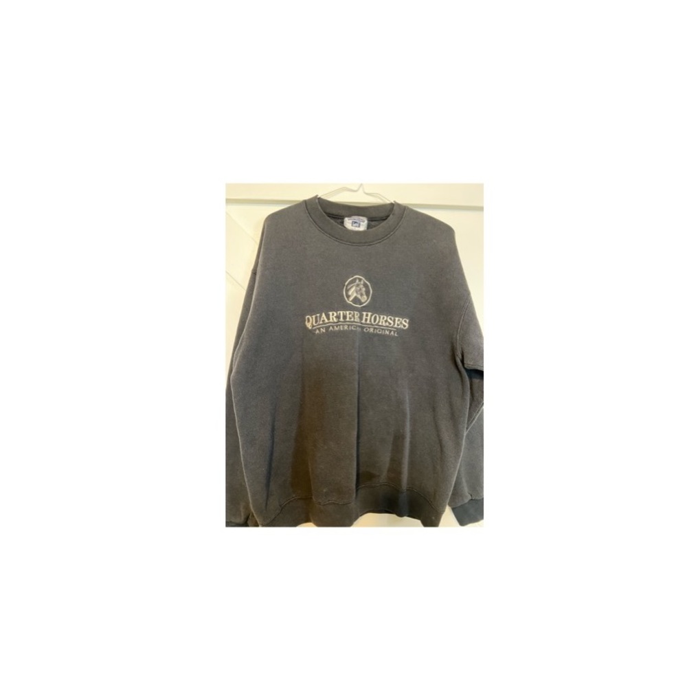 Women’s sweatshirt embroidered Quarter Horse logo